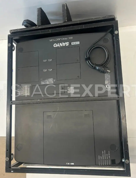 Sanyo PLC-HF Projector – 15,000 lm with Flight Case