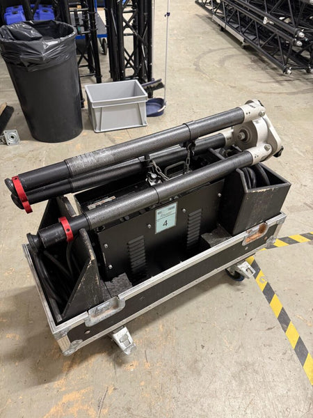 Robert Juliat Foxie MSD700W Followspot with Ballast & Case