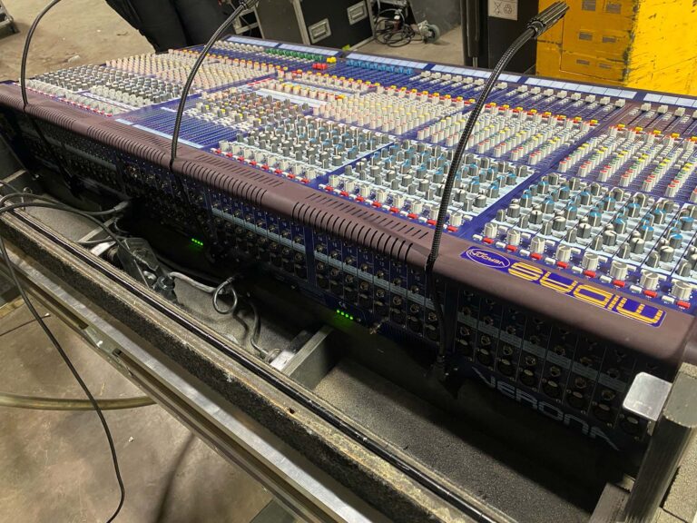 Midas Verona 400 Analogue Mixing Console | Stage Experts