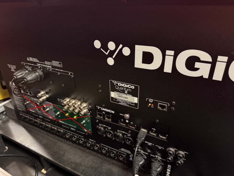 DiGiCo Q225 Pulse HMA Digital Mixer with Optocore & Waves