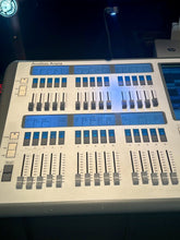 Load image into Gallery viewer, Avolites Arena Titan v17 Console Touring Pack with AVOKey
