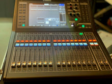 Load image into Gallery viewer, Yamaha QL1 Digital Mixing Console with Dante | Stage Experts
