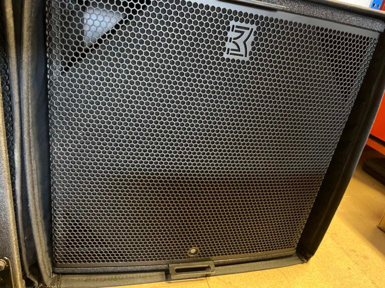 Martin Audio MLA Mini System with MSX, WS218X & PLM 20K44