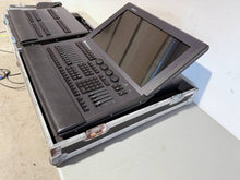 Load image into Gallery viewer, Showtec Infinity Chimp 300.G2 + Banana Wing Bundle
