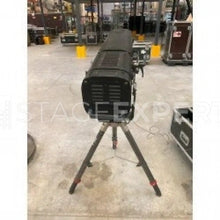 Load image into Gallery viewer, Robert Juliat Ivanhoe Followspot – 2500W HMI, 9–21°
