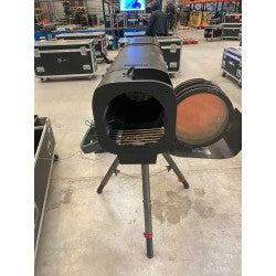 Robert Juliat Ivanhoe Followspot – 2500W HMI, 9–21°