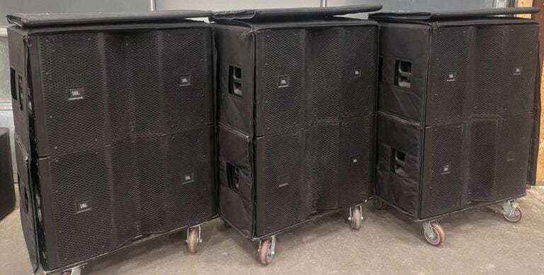 JBL VTX S25 Subwoofers (Pair) with Wheelboard & Covers