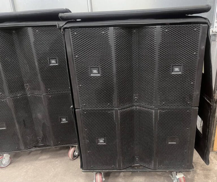 JBL VTX S25 Subwoofers (Pair) with Wheelboard & Covers