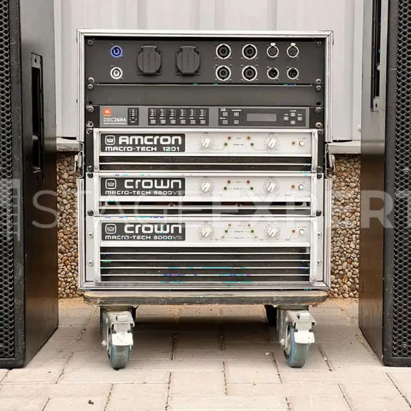 JBL P733/P746 Set with Crown Amplifier Rack – 8‑Box PA