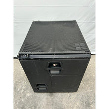 Load image into Gallery viewer, d&amp;b audiotechnik V-Series Line Array Kit with D80 Amps
