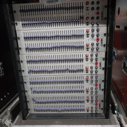 Klark Teknik DN370 Graphic EQ – Dual-Channel Rack Equaliser