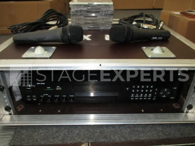 MadBoy MFP-2000 Karaoke Player Set with 18 German VCDs & Mics