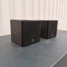 Load image into Gallery viewer, L-Acoustics 5XT Pair + ETR5 Brackets | Compact Fills
