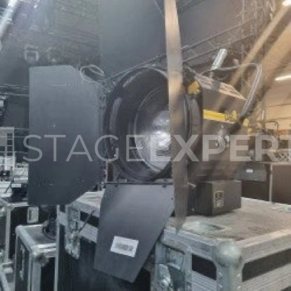 Desisti Leonardo LED 320 Fresnel 120W 5600K | Stage Experts
