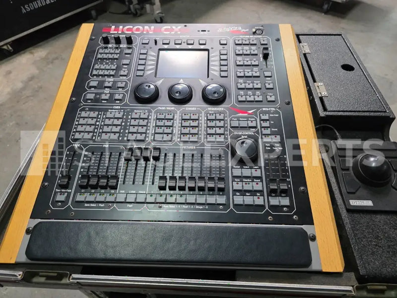 JB Lighting Licon CX Lighting Console with Case & Trackball