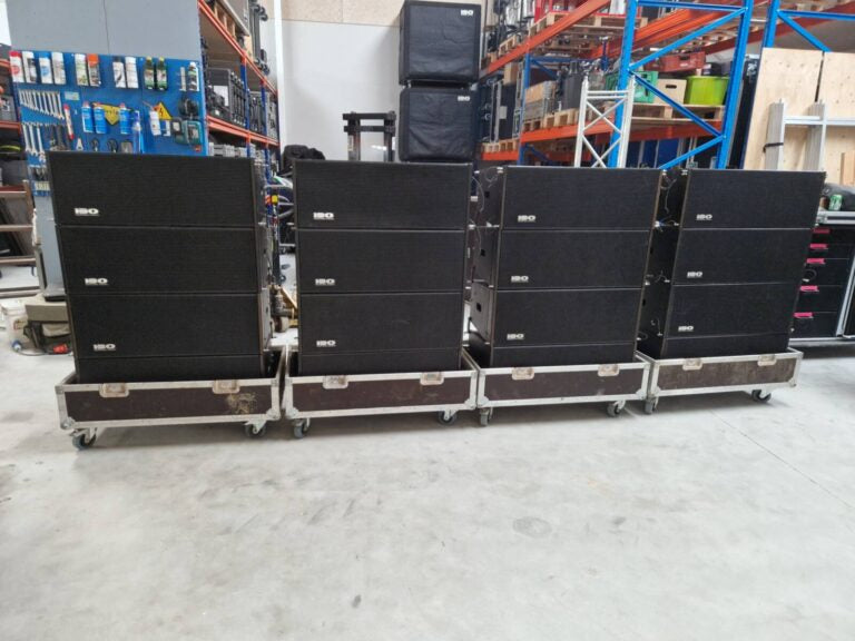 IBO LA-210f Line Array Set – Frames and Flightcases Included