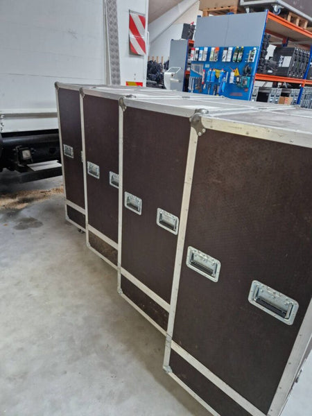 IBO LA-210f Line Array Set – Frames and Flightcases Included
