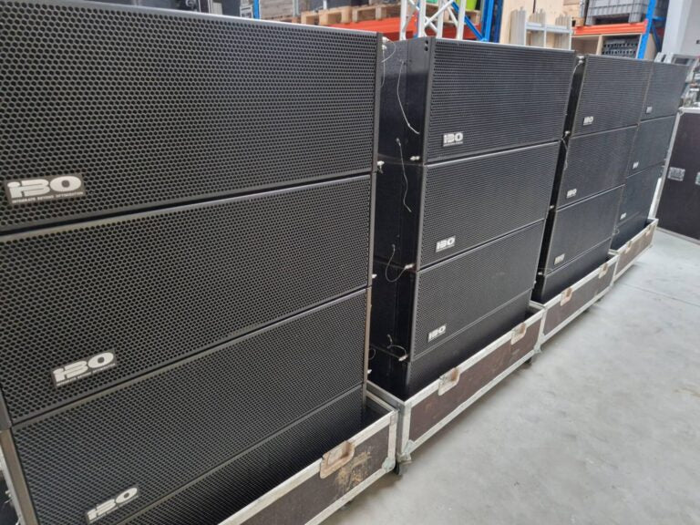 IBO LA-210f Line Array Set – Frames and Flightcases Included