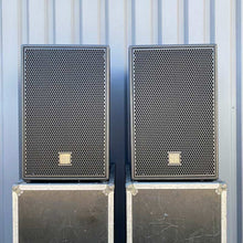 Load image into Gallery viewer, Logic System CS 1296 (4) Passive Mid/Top Speakers + Cases
