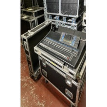Load image into Gallery viewer, Yamaha LS9-32 Digital Mixing Console | 32 Mic Preamps
