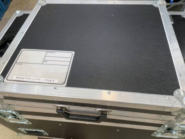 LSC Mantra Lite Lighting Console, Flight Case Included
