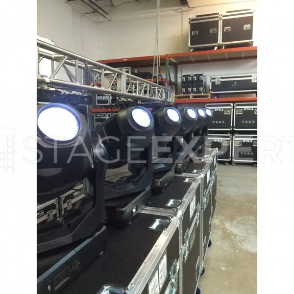 Martin MAC Quantum Profile pair – moving heads in case