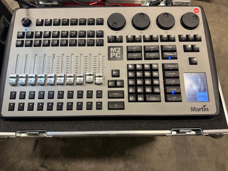 Martin M6 & M2PC Package – Pro Lighting Control System