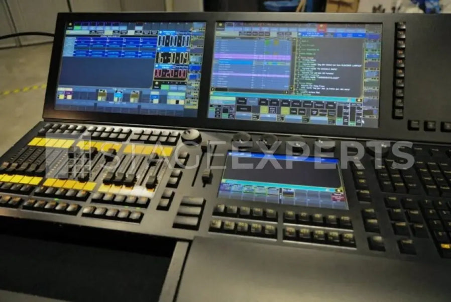 MA Lighting grandMA2 Light Console, Flight Case Included