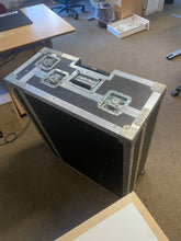 Load image into Gallery viewer, MA Lighting grandMA2 Command Wing with Flight Case Bundle
