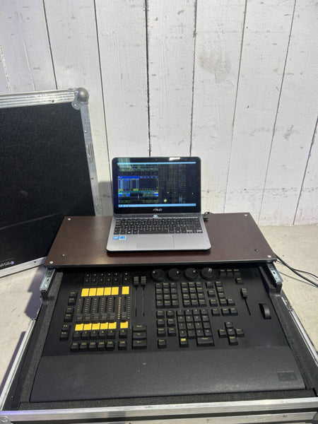 MA Lighting grandMA2 onPC Command Wing with Flight Case