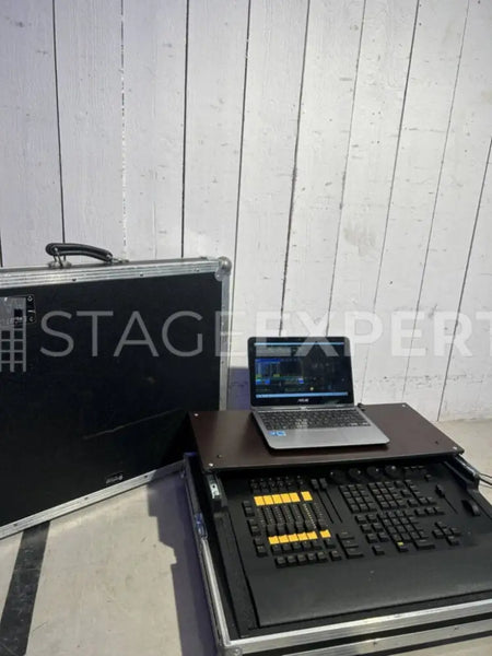 MA Lighting grandMA2 onPC Command Wing with Flight Case