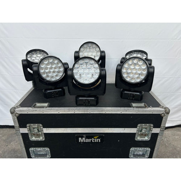 Martin MAC Aura – 6 Fixtures with Flight Case & Clamps Kit