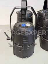 Load image into Gallery viewer, Martin RUSH PAR 2 Zoom – 9x LED RGBW PAR Fixtures Package
