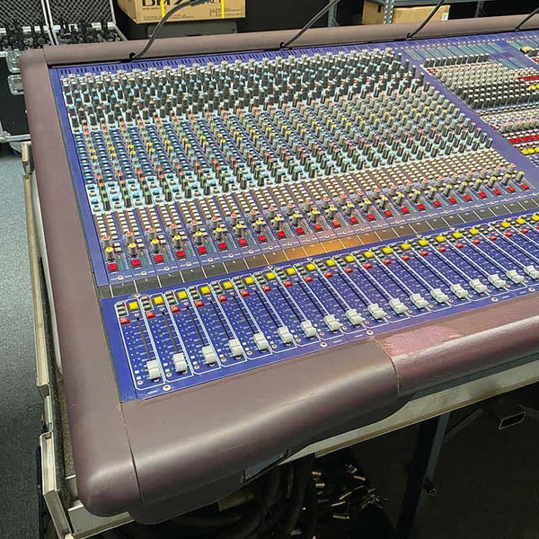 Midas Heritage 2000 Analogue Console with Outboard Pack