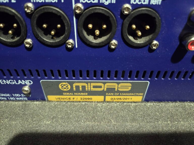 Midas Venice F32 Analogue Mixer with Multicore & Stagebox