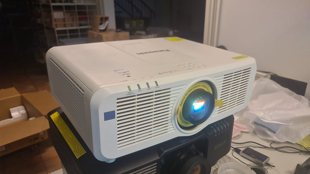 Panasonic PT-MZ770 3LCD Laser Projector – 8,000 lm Demo