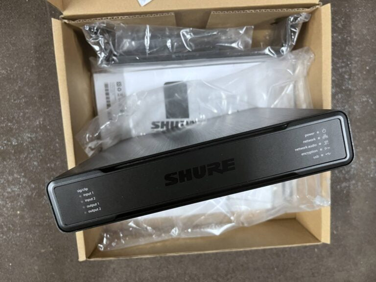 Shure IntelliMix P300 Conferencing DSP with USB & Dante