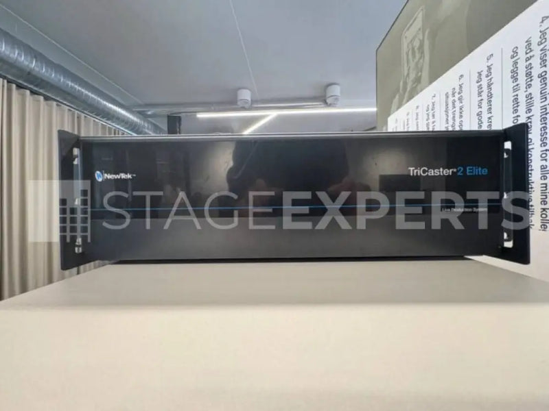 NewTek TriCaster Elite 2 + 2‑Stripe Panel | Live Production Kit