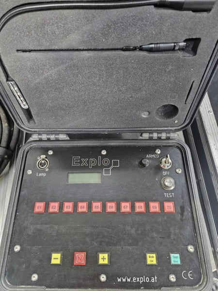 explo X2 Wave Flamers Pair with TX2 70k Controller