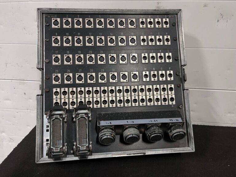 Selfmade Passive 32‑Ch Stagebox + 100m Harting Multicore