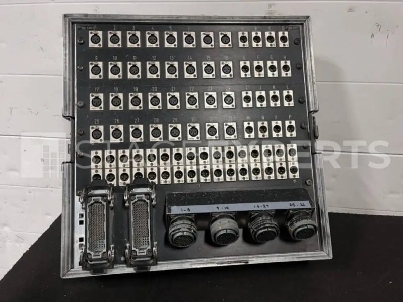 Selfmade Passive 32‑Ch Stagebox + 100m Harting Multicore