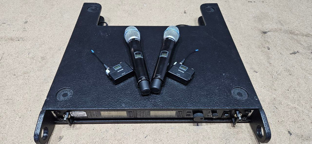 Shure UR4D P8 Wireless Set (710–790 MHz) Dual System