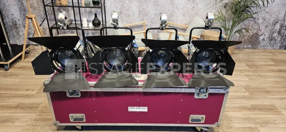 ARRI 2000 Plus Fresnel Set of 4 with Clamps & Case – 2kW Tungsten