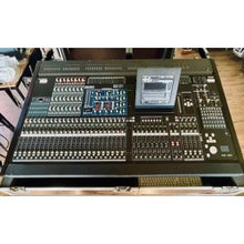 Load image into Gallery viewer, Yamaha PM5D (Non-RH) Digital Mixing Console | 64-input Live Desk
