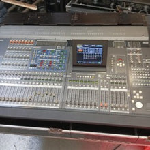Load image into Gallery viewer, Yamaha PM5D-RH Digital Console - 64-Channel 96 kHz Mixer

