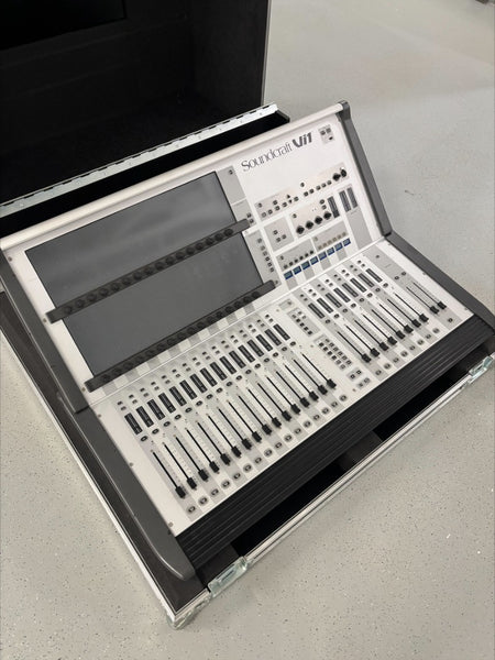Soundcraft Vi1 + Compact Stagebox 32/16 Cat5 – Digital Mixer