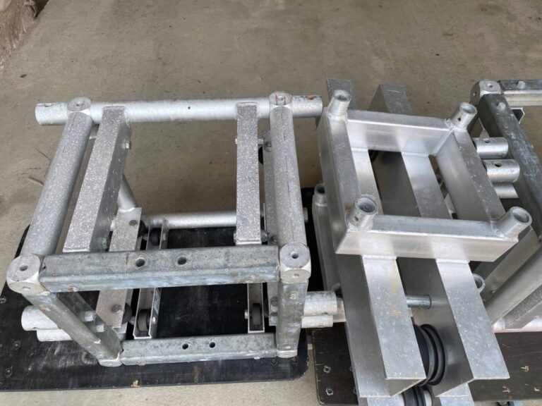 Prolyte ST Tower Tops & 2‑Way 51F Sleeve Blocks – Pair Set