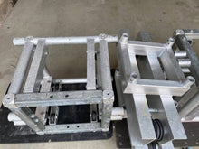 Load image into Gallery viewer, Prolyte ST Tower Tops &amp; 2‑Way 51F Sleeve Blocks – Pair Set
