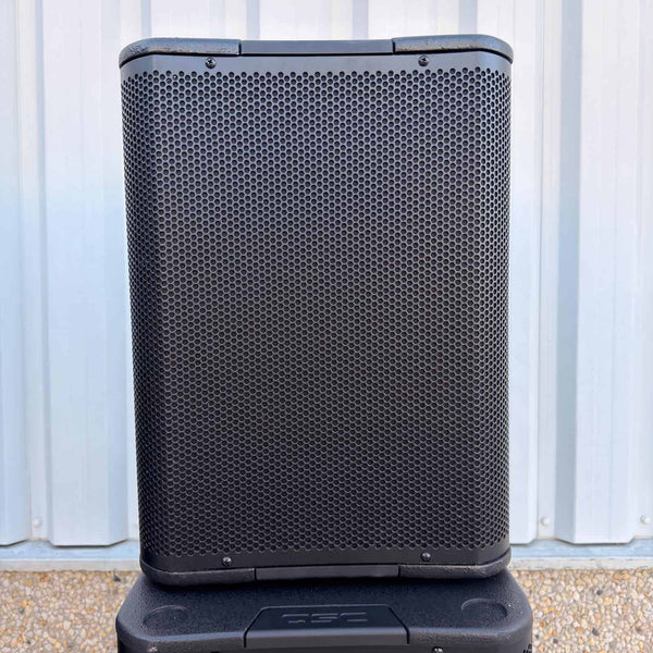 QSC AP-4122m (2) + AP-212sw (2) passive PA system bundle