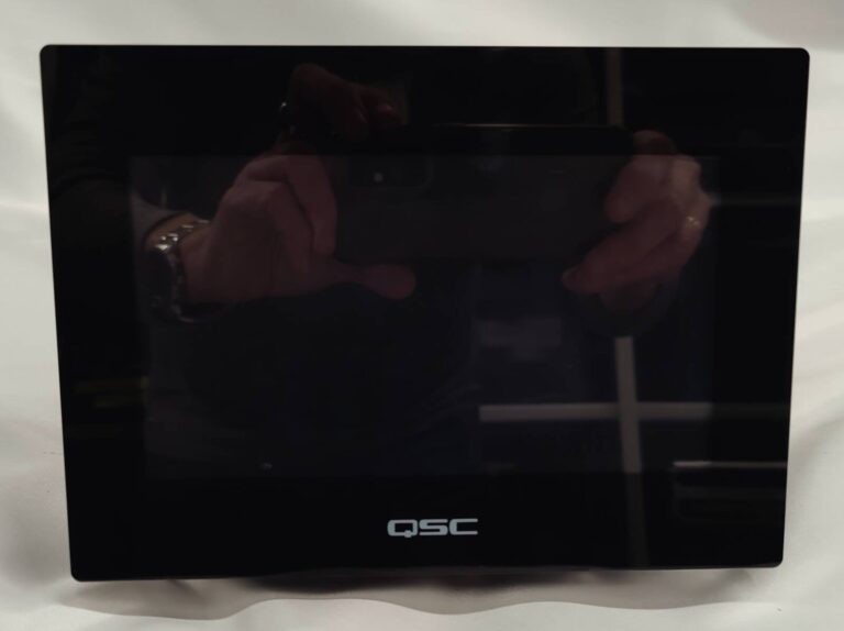 QSC TSC-7t 7-inch Tabletop Touchscreen Controller | Q-SYS